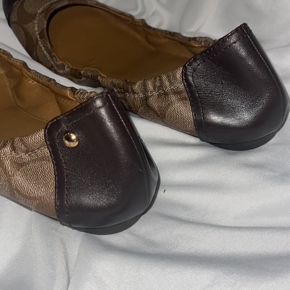 Coach flats size 9.5 brown - Picture 4 of 6